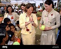 (dpa) - Christina Rau (C), wife of the German president, and daughter ...