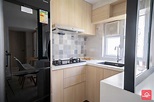 525呎簡約木色居屋設計 玻璃摺疊窗分隔廚房與飯廳 | DesignIDK