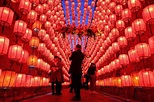 Festival de linternas, una tradición que ilumina el cielo