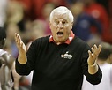 Bob Knight appears to struggle with his memory during speaking ...