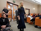 Gwyneth Paltrow, luce grunge con botas de Celine en día 4 de juicio ...