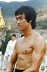 Abdominales: el entrenamiento de Bruce Lee, con sus populares dragon ...