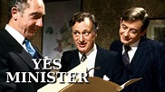 Afleveringen overzicht van Yes Minister | Serie | MijnSerie