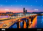 Dongjak Bridge y del río Han en Seúl, Corea del Sur de la ciudad ...