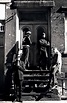 Angus MacLise of Velvet Underground in ‘Dreamweapon’ - The New York Times
