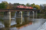 Railpictures.ca - Stephen C. Host Photo: A heavy train crosses ...
