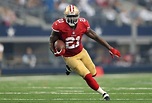 49ers' Frank Gore runs with mind as much as legs