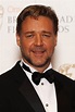 Russell Crowe - Biography - IMDb