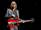 Tom Petty Regretted Flying the Confederate Flag During a 1985 Tour