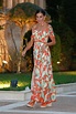 La Reina Letizia elige por primera vez un vestido de Desigual para ...