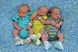 Identical triplets born to Mechanicsburg couple - pennlive.com
