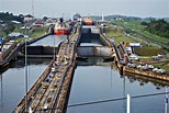 Canal De Panama, Bridge Between the Pacific and Atlantic Oceans | Found ...