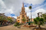 Kathedrale St. Louis in Fort-de-France, Martinique | Franks Travelbox