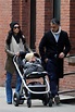 Photo : Exclusif - Lucy Liu se promène avec son fils Rockwell Lloyd et ...