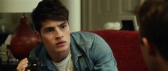 Gregg Sulkin in Don't Hang Up (2016) | Hung up, Scary movies, Hanging