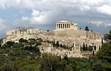 Atene, il rischio di una città in affitto - Video - Rai News