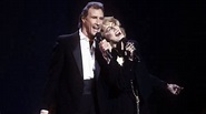 Bill Medley and Jennifer Warnes perform their Oscar- and Grammy-winning ...