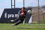 Goleiro Matheus Mendes volta a treinar no Atlético-MG, após empréstimo ...