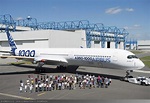 Primul Airbus A350-1000 XWB a fost vopsit