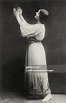 The US-american dancer Isadora Duncan. About 1900. Photograph. Die ...