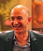Jeff Bezos : sa fortune dépasse les 200 milliards d'euros - Widoobiz