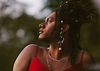 Liniker e os Caramelows lançam clipe de "Calmô": "A música é paz no ...