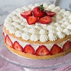 Torta fraisier (Postre francés con frutillas y crema pastelera ...