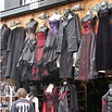 Gothic Clothing, Fashion And Make-Up - How To Get The "Goth Look ...