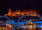 Mercado De Natal Em Karlsplatz, Em Heidelberg, Baden-Wuremberg ...