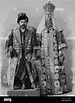 NICOLAS II. ZAR DE RUSIA . 1868 - 1918. EL ZAR Y SU ESPOSA CON EL TRAJE ...