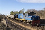 Tren De Kenyan Railways En El Ferrocarril Histórico De Uganda ...