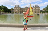 Sailing boats at Le Jardin de Luxembourg - POD Travels
