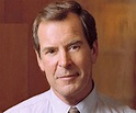 Peter Jennings Biography - Facts, Childhood, Family Life & Achievements