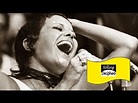 Elis Regina - "Upa, Neguinho" LIVE [English Subtitles] - YouTube