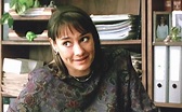 Laurie Metcalf as attorney Stephanie MacDonald in "Pacific Heights ...