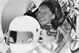 Hilary Swank to Play Racing Legend Janet Guthrie in "Speed Girl" | Sada ...
