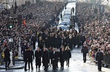 Paris: Hunderttausende nehmen Abschied von Johnny Hallyday - Panorama