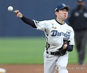 NC Dinos' Lee Jae-hak pitches against Kiwoom Heroes | Yonhap News Agency