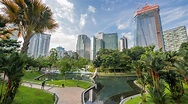 KLCC Park in Stadtzentrum von Kuala Lumpur - Touren und Aktivitäten ...