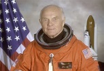 Review of the life of John Glenn, first American to orbit Earth, dies at 95