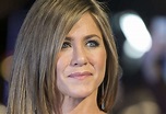 Jennifer Aniston se desnuda en sesión fotográfica | Emol Fotos