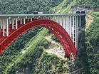 A ponte em arco mais alta do mundo | Gigantes do Mundo
