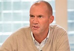 Motormouth Johnny Vaughan says he's lost for words on dates as he opens ...