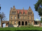 File:Pabst Mansion in Milwaukee seen from Wisconsin Avenue.jpg - Wikipedia