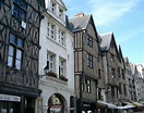 File:Tudor buildings in Tours, France.jpg - Wikipedia