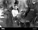 Tarzán el Hombre Mono, Johnny Weissmuller, 1932 Fotografía de stock - Alamy