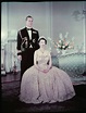 Rainha Elizabeth completa 69 anos de casamento com o Príncipe Philip ...