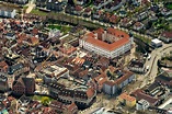 Luftbild Ettlingen - Burganlage des Schloss Ettlingen im historischen ...