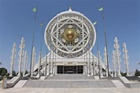 Things to do in Ashgabat, Turkmenistan: a bizarre guide for a bizarre city