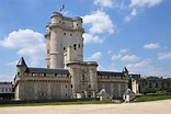 Castillo de Vincennes (Francia), siglos XIV y XVII. Ubicado en un ...